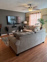 10451 W Broward Blvd in Plantation, FL - Building Photo - Building Photo