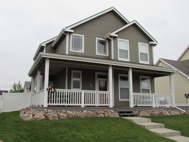 property at 4437 E 18th St