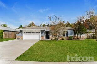 421 San Sebastian Prado in Altamonte Springs, FL - Building Photo