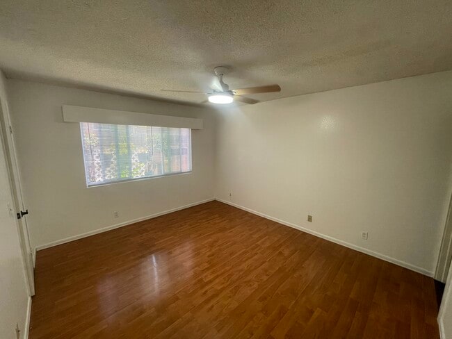 7574 Goode St in San Diego, CA - Building Photo - Building Photo