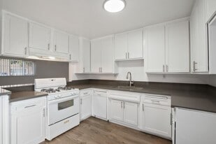 Stillman Apartments in Redlands, CA - Building Photo