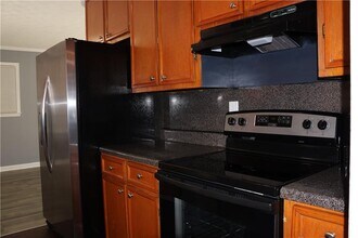 2650 Old Spanish Trail in College Park, GA - Building Photo - Building Photo