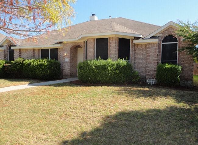 property at 3125 Cactus Dr