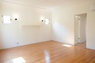 3107 Silver Lake Blvd in Los Angeles, CA - Building Photo - Building Photo