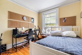 387 Commonwealth Ave, Unit 501 in Boston, MA - Building Photo - Building Photo