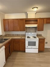 7806 Beckley St in Houston, TX - Building Photo - Building Photo