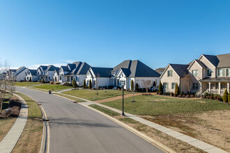 MURFREESBORO RD SFR in Arrington, TN - Building Photo - Building Photo