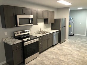 107 Magnolia Ave, Unit 103 in Jasper, TN - Building Photo - Building Photo