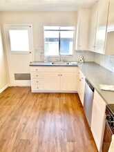 1116 Stannage Ave, Unit A in Albany, CA - Building Photo - Building Photo