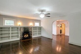 2150 Lenox Rd NE in Atlanta, GA - Building Photo - Building Photo