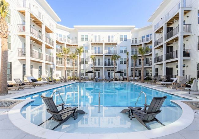 Avalon at James Island