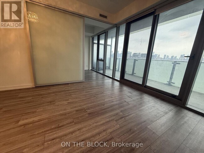 390 Cherry St in Toronto, ON - Building Photo - Building Photo