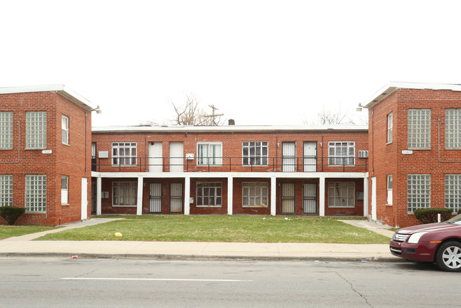 13021-13025 Plymouth Rd in Detroit, MI - Foto de edificio - Building Photo