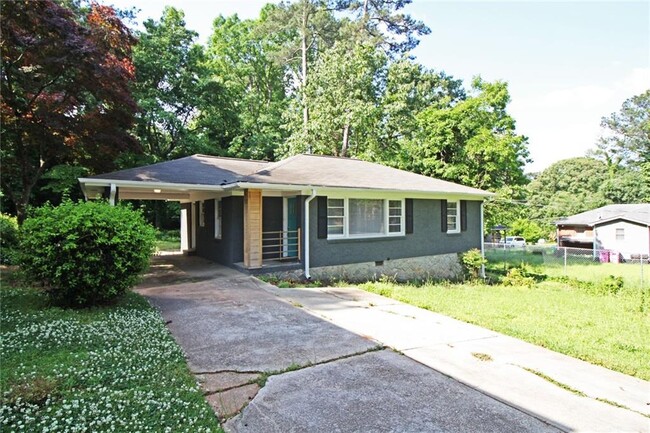 2234 Keheley Dr in Decatur, GA - Building Photo - Building Photo