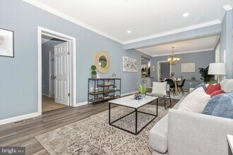404 Cedarleaf Ave in Capitol Heights, MD - Building Photo - Building Photo