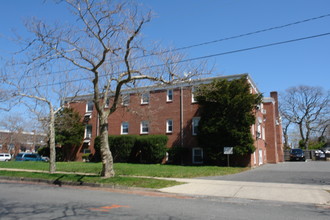 320 8th Ave in Asbury Park, NJ - Foto de edificio - Building Photo