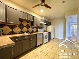 2839 W Nelson St in Chicago, IL - Building Photo