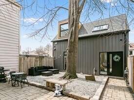 52 Mcmurray Av in Toronto, ON - Building Photo