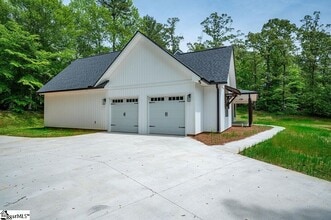 141 Knox Ldng Dr in Seneca, SC - Building Photo - Building Photo