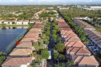 11287 NW 43rd Terrace in Doral, FL - Building Photo - Building Photo