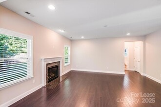 13122 Oakhaven Glen Ln in Charlotte, NC - Building Photo - Building Photo