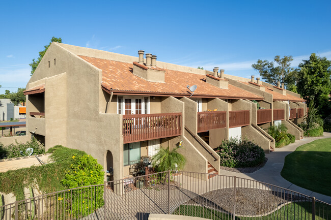 Sungate in Phoenix, AZ - Building Photo - Primary Photo