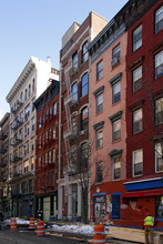 426-428 Broome St in New York, NY - Building Photo - Building Photo