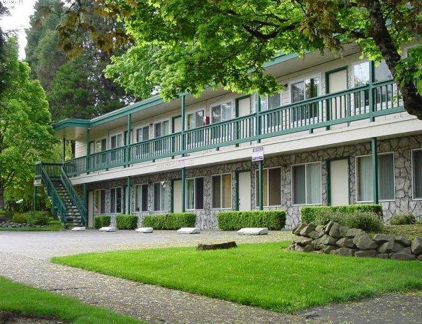 #375 WILLAMETTE TERRACE in Salem, OR - Foto de edificio - Building Photo