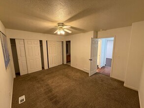 5367 W Stony Vis Dr in Kearns, UT - Building Photo - Building Photo