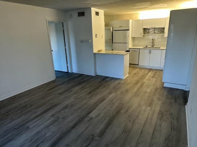 property at 1106 Green Pine Blvd