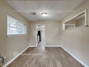 801 Newport Blvd in League City, TX - Building Photo - Building Photo