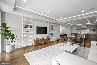 1201 Kenyon St NW in Washington, DC - Building Photo - Building Photo