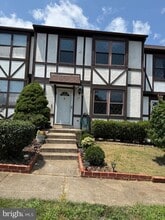 55 Millard Ct in Sterling, VA - Building Photo - Building Photo