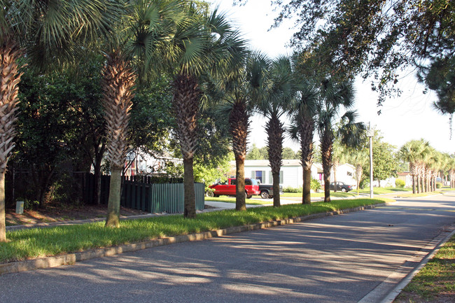 Normandy Estates in Jacksonville, FL - Foto de edificio - Building Photo