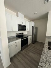 662 Stoney Pointe Cir in Davenport, FL - Building Photo - Building Photo