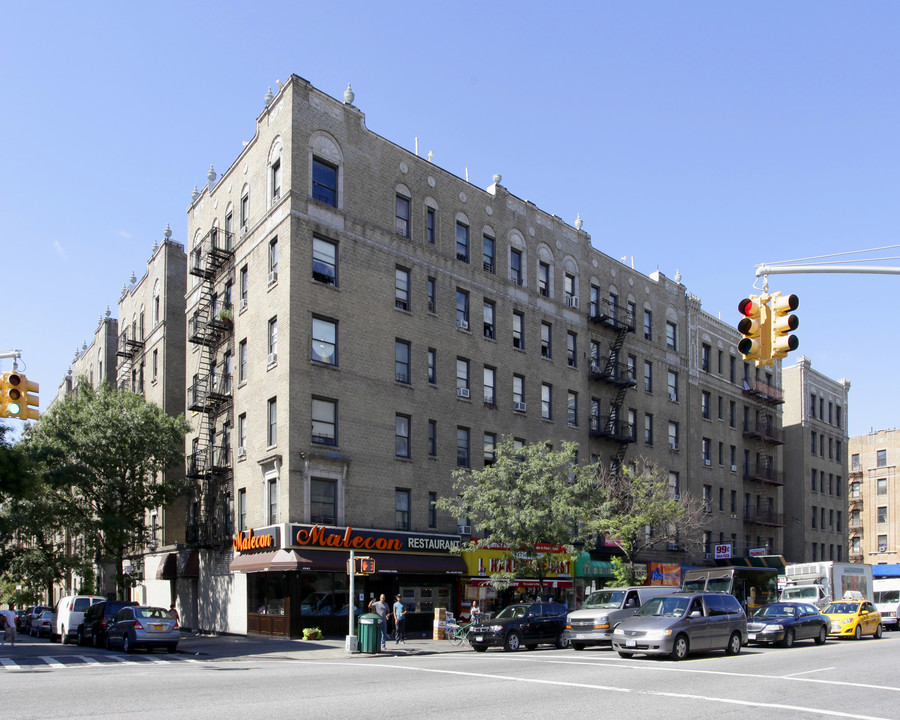 4141-4149 Broadway in New York, NY - Foto de edificio