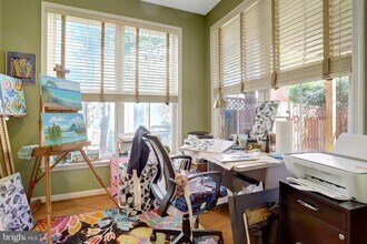 5257 Bessley Pl in Alexandria, VA - Building Photo - Building Photo