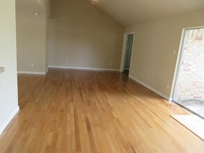 16702 Kieth Harrow Blvd in Houston, TX - Building Photo - Building Photo