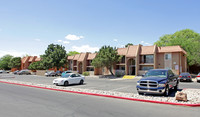 Via in Albuquerque, NM - Foto de edificio - Building Photo