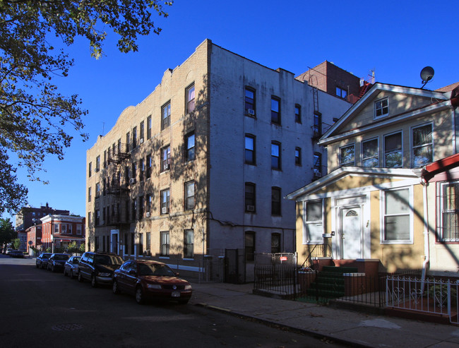 162-172 E 29th St in Brooklyn, NY - Building Photo - Building Photo