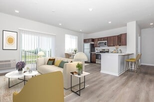 Fountain Terrace in West Des Moines, IA - Building Photo