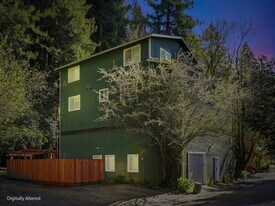 16799 Center Way in Guerneville, CA - Building Photo