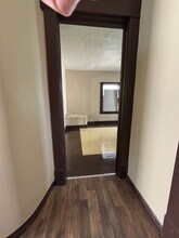 412 Wayne Ave in Ellwood City, PA - Building Photo - Building Photo