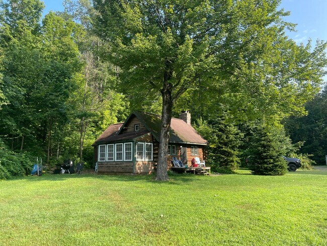 5 Pine Ln in Gilsum, NH - Building Photo - Building Photo