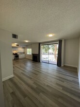 Goshen Apartments Brentwood in Los Angeles, CA - Building Photo - Building Photo