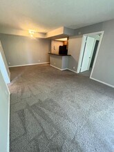760 Executive Center Dr in West Palm Beach, FL - Building Photo - Building Photo