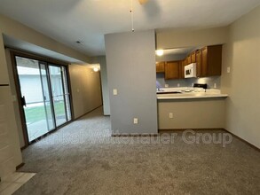 281 Eagle Ridge in O'Fallon, IL - Building Photo - Building Photo