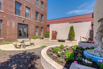 919 N Pennsylvania St in Indianapolis, IN - Building Photo - Building Photo