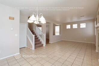 9428 Warm Waters Ave in Las Vegas, NV - Building Photo - Building Photo