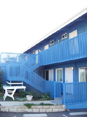 3302 Ocean Ave in Cayucos, CA - Foto de edificio - Building Photo